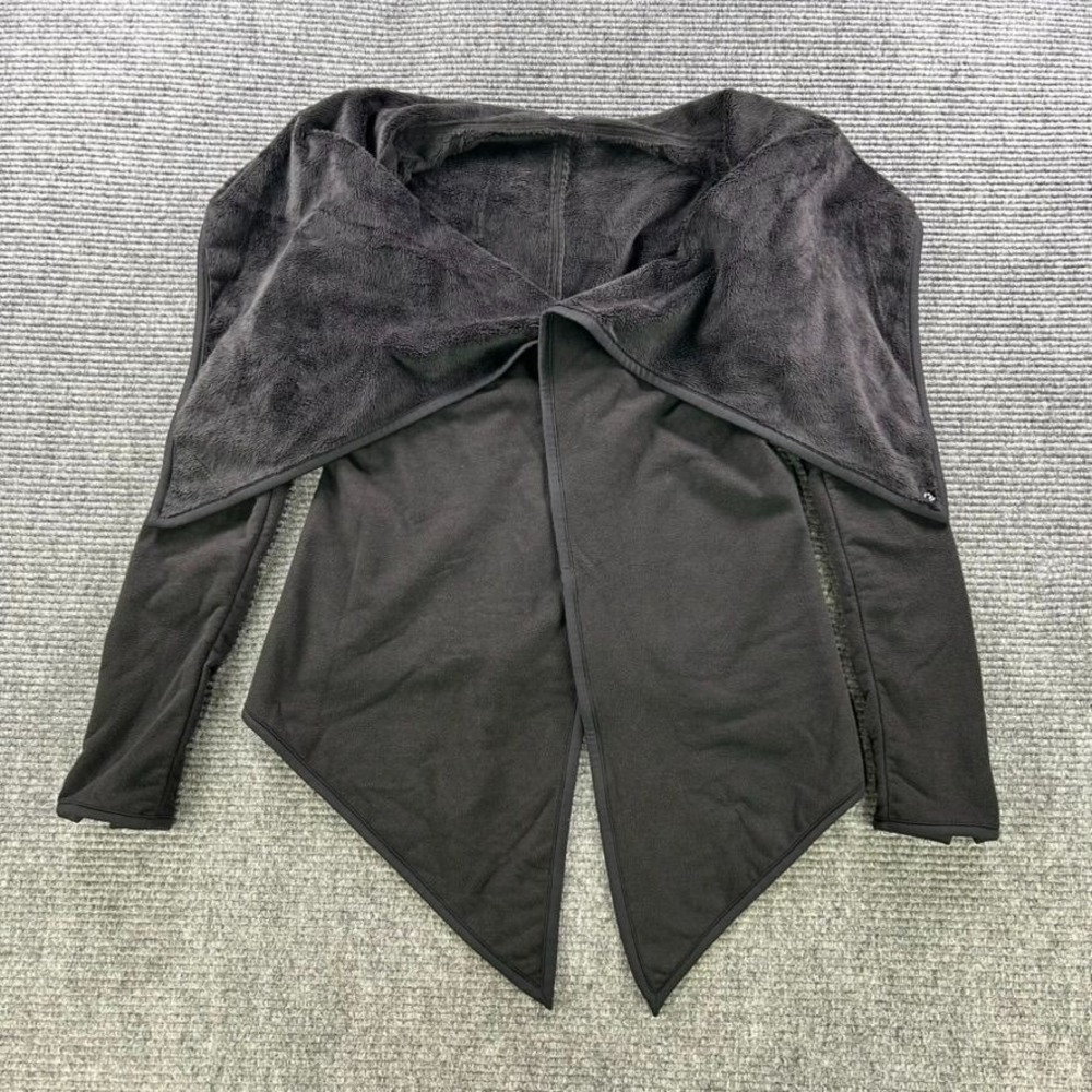 Lululemon Presence Of Mind Black Fleece Wrap Jacket Zip Sleeve Women No Size Tag